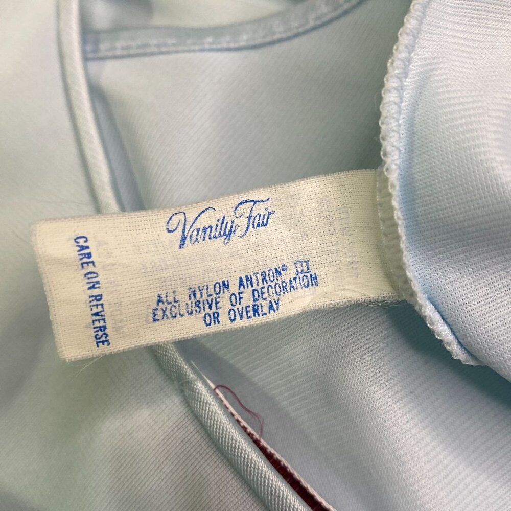 Vanity Fair Blue Nightgown Size Medium - Picture 6 of 6